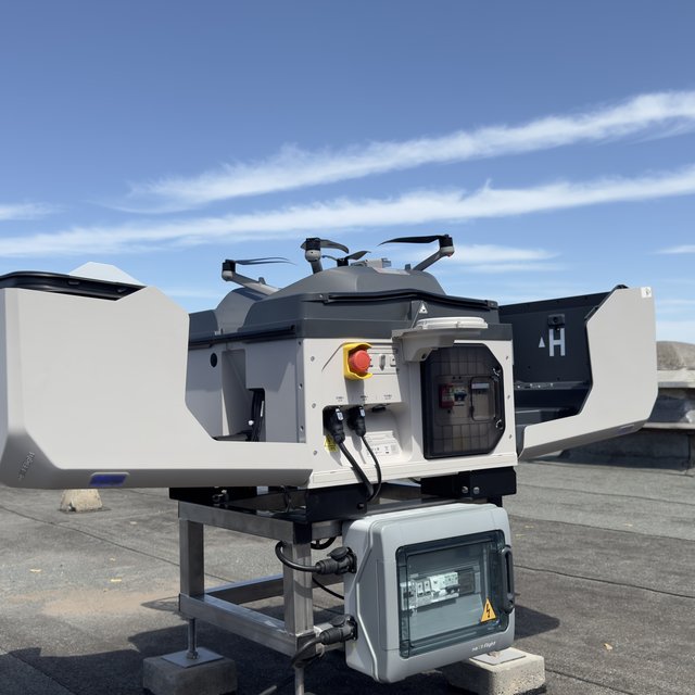 Telepített DJI Dock automata drónállomás